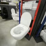 VODOKOTLIĆ UGR. TECEBASE H=112cm S BIJELOM 2-KOLIČINSKOM TIPKOM